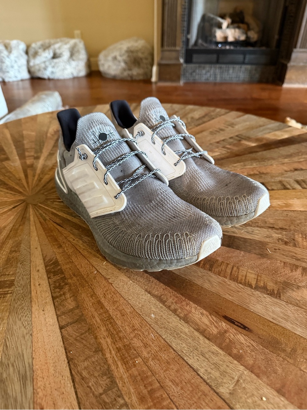 Adidas ultra boost 20 x James Bond 007 (very lightly used)